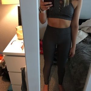 Women’s Charcoal Grey Underarmour Leggings - Small